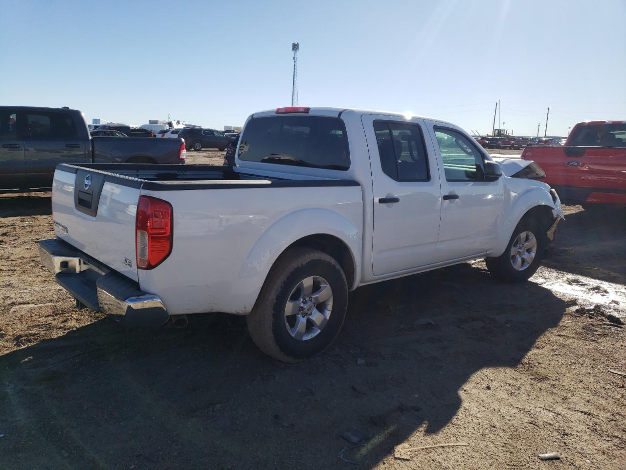 Image 3 of 2010 NISSAN FRONTIER CREW CAB SE 2010 with VIN 1N6AD0ER7AC415409