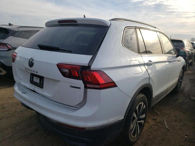 Obraz 3 z 2022 VOLKSWAGEN TIGUAN S 2022 z VIN 3VV0B7AX4NM072680