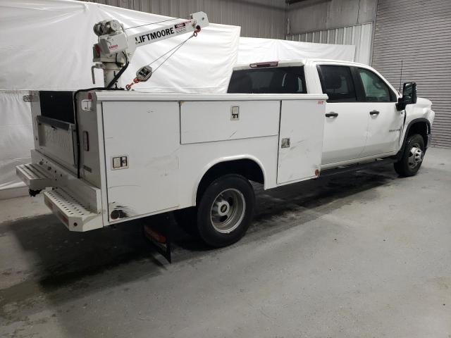 Image 3 of 2020 CHEVROLET SILVERADO C3500 2020 with VIN 1GB4WRE78LF246486