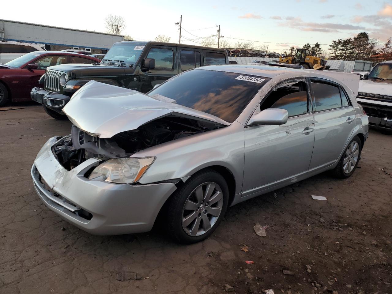 Image 1 of 2006 TOYOTA AVALON XL 2006 with VIN 4T1BK36B46U101360
