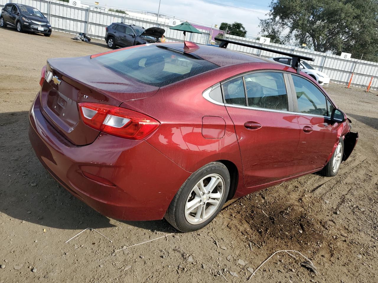 Obraz 3 z 2016 CHEVROLET CRUZE LT 2016 z VIN 1G1BE5SM0G7316905