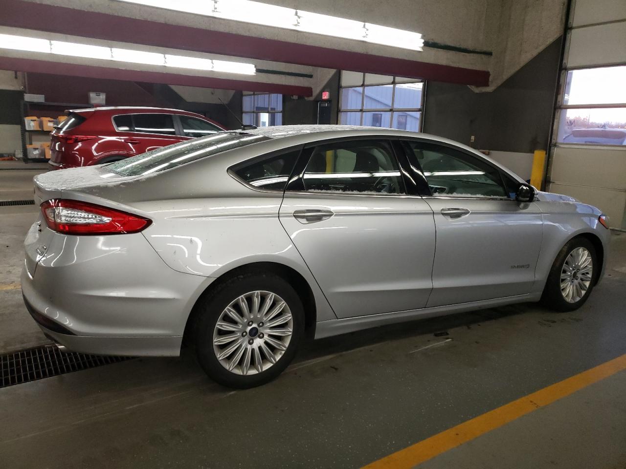 Изображение 3 2016 FORD FUSION SE HYBRID 2016 с VIN 3FA6P0LU4GR352115