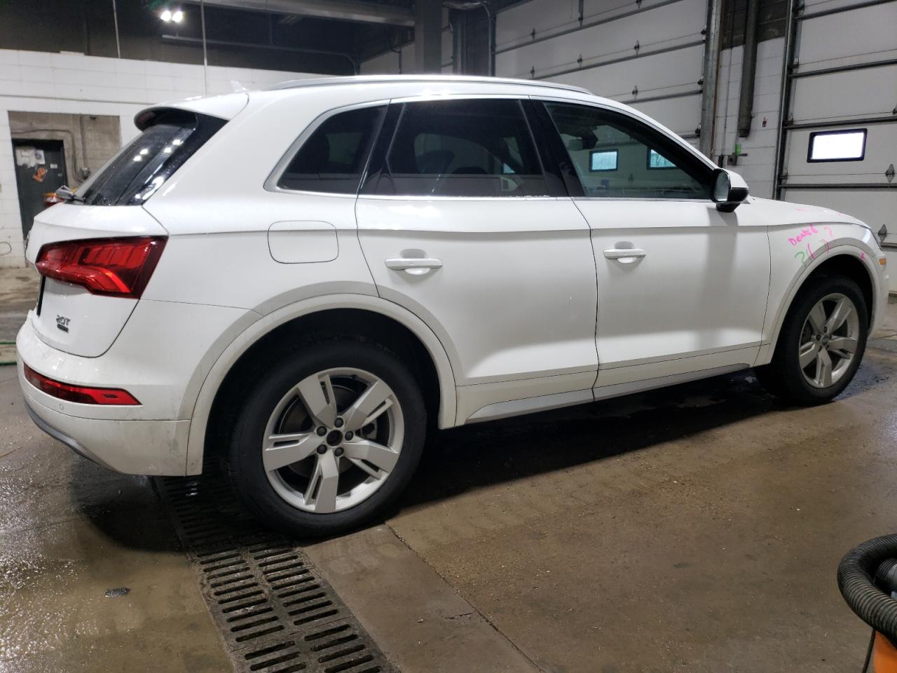 Obraz 3 z 2018 AUDI Q5 PREMIUM PLUS 2018 z VIN WA1BNAFYXJ2204429