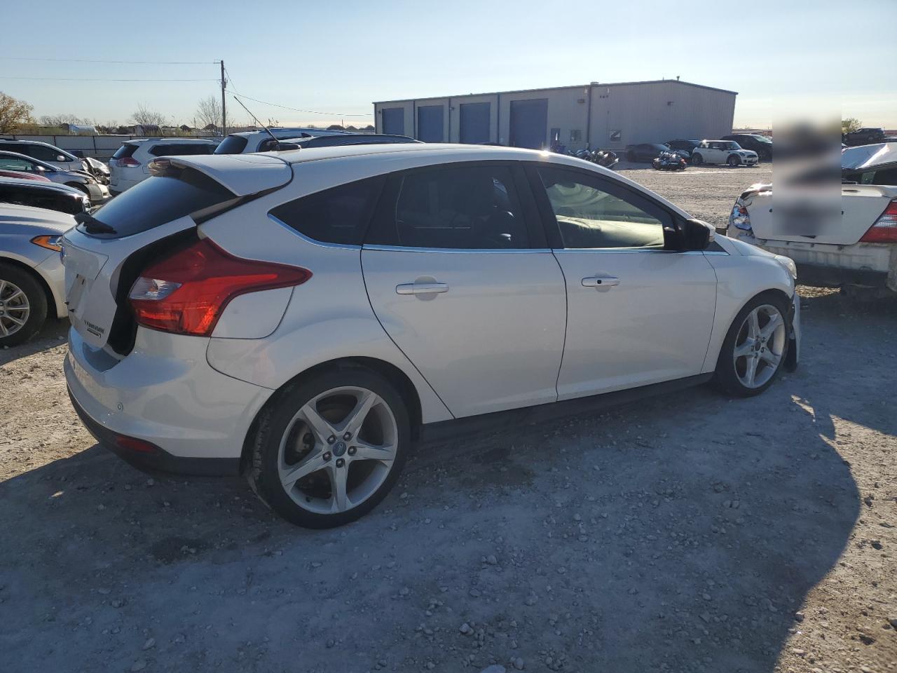 Obraz 3 z 2012 FORD FOCUS TITANIUM 2012 z VIN 1FAHP3N22CL365654