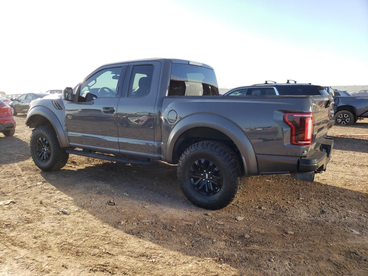 Изображение 2 2020 FORD F150 RAPTOR 2020 с VIN 1FTEX1RG4LFC67182