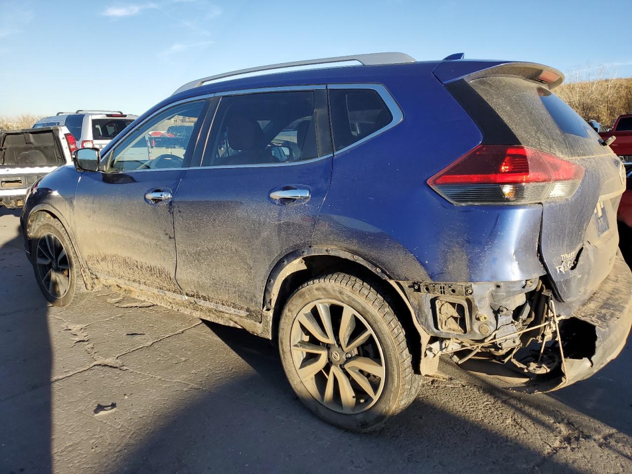 Image 2 of 2018 NISSAN ROGUE S 2018 with VIN JN8AT2MV6JW352452