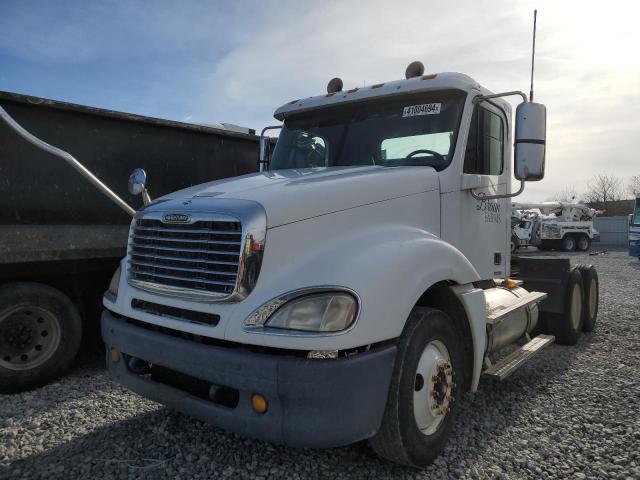 Image 2 of 2007 FREIGHTLINER CONVENTIONAL COLUMBIA 2007 with VIN 1FUJA6CG07DX26370