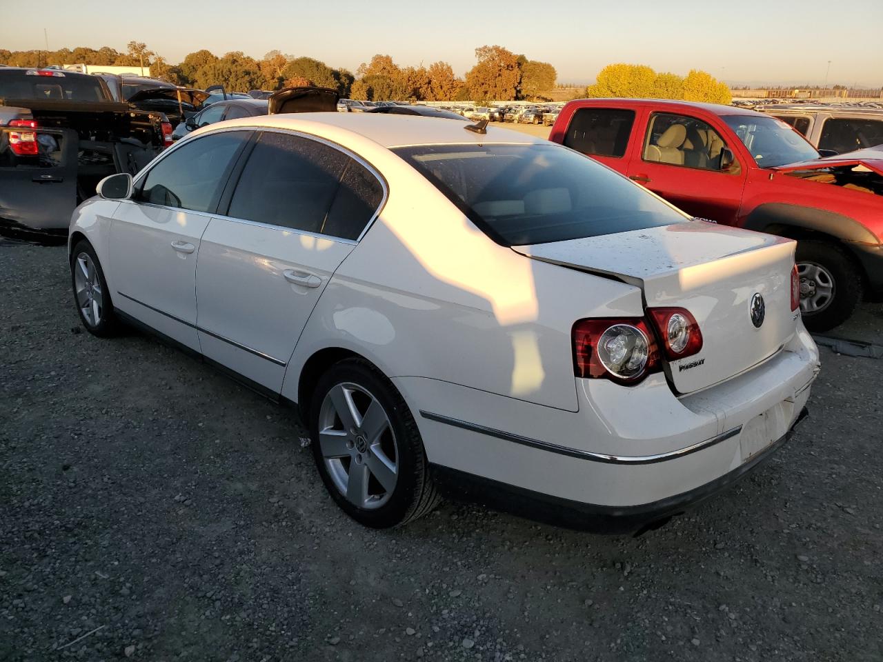 Obraz 2 z 2008 VOLKSWAGEN PASSAT KOMFORT 2008 z VIN WVWAK73C28P049698
