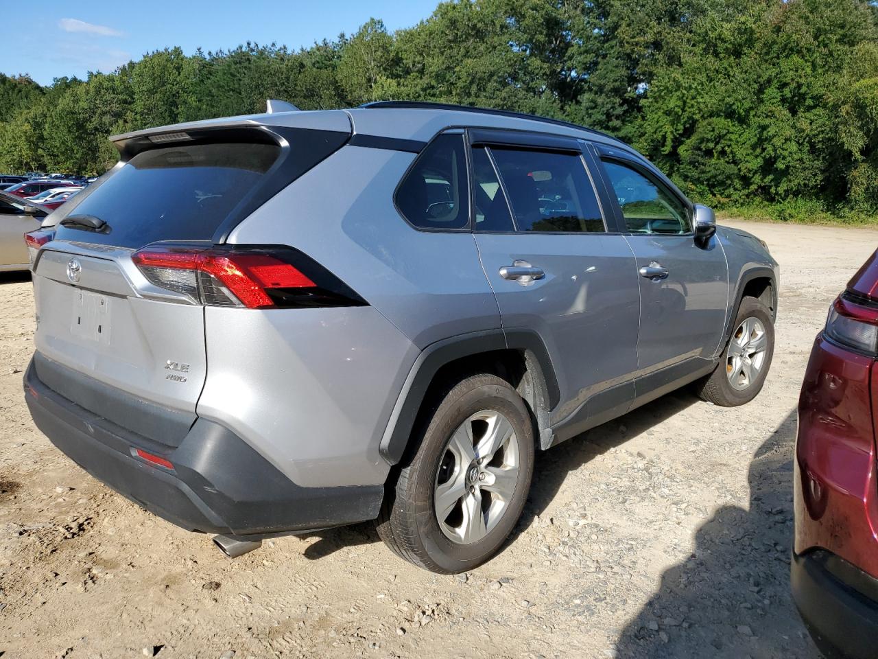 Obraz 3 z 2020 TOYOTA RAV4 XLE 2020 z VIN 2T3P1RFV8LC134887