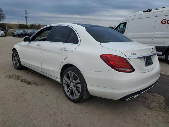 Obraz 2 z 2015 MERCEDES-BENZ C 300 4MATIC 2015 z VIN 55SWF4KB4FU005368