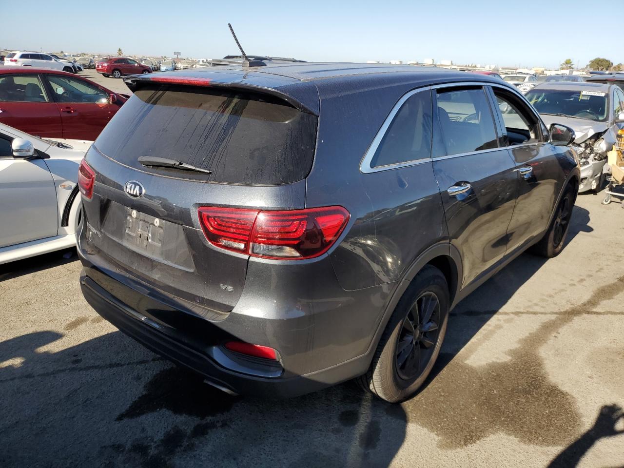 Изображение 3 2020 KIA SORENTO S 2020 с VIN 5XYPG4A53LG626622