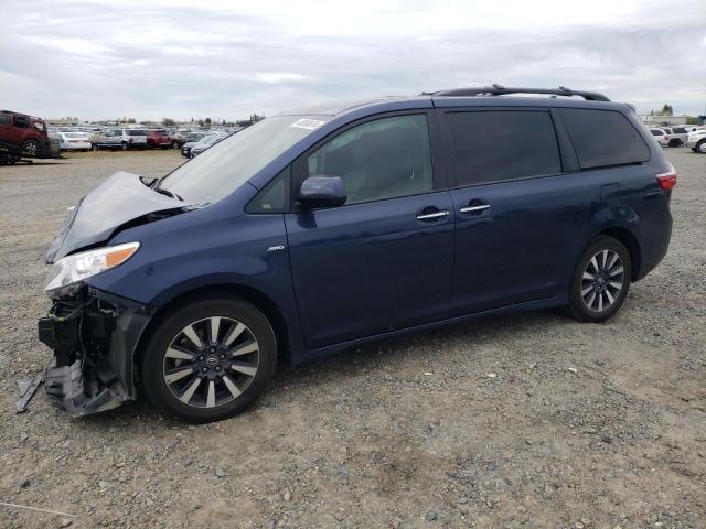 Image 1 of 2019 TOYOTA SIENNA XLE 2019 with VIN 5TDDZ3DC9KS227068