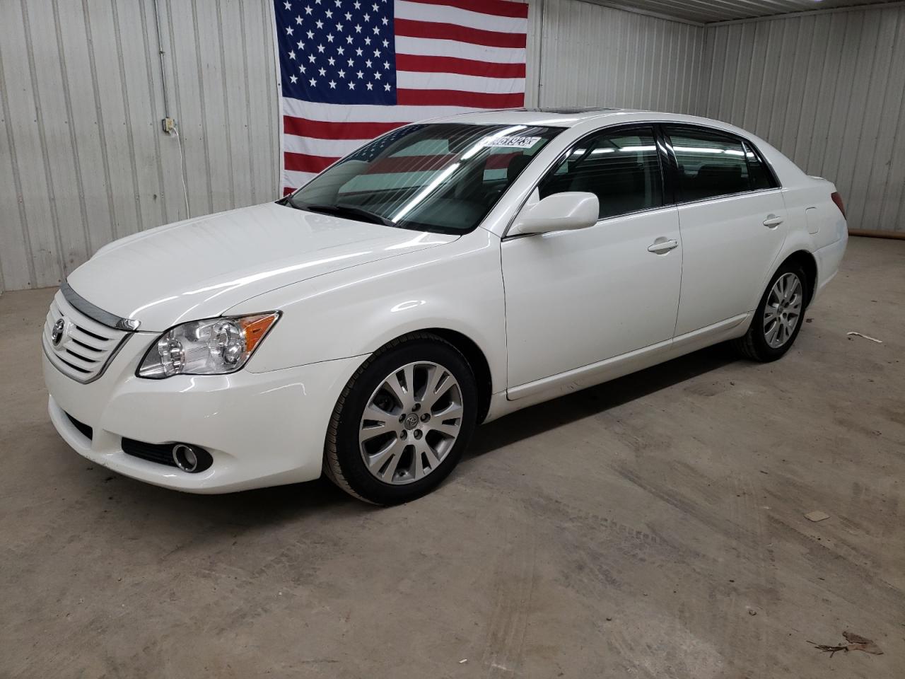 Image 1 of 2008 TOYOTA AVALON XL 2008 with VIN 4T1BK36B58U264005