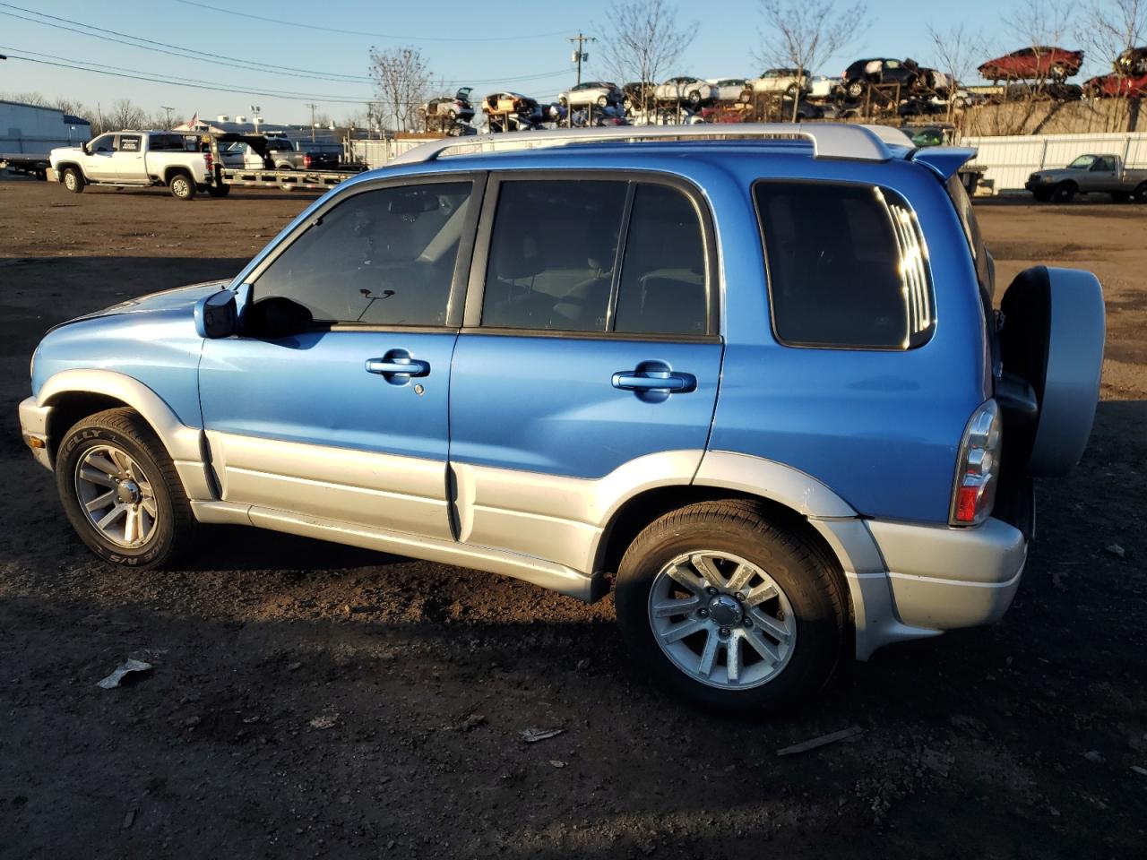 Image 2 of 2004 SUZUKI GRAND VITARA LX 2004 with VIN JS3TD62V844100103