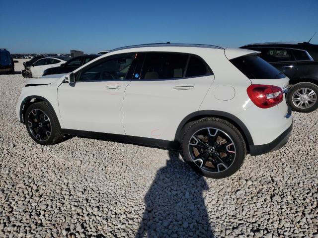 Image 2 of 2019 MERCEDES-BENZ GLA 250 2019 with VIN WDCTG4EB2KU010352