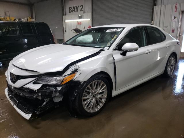 Obraz 1 z 2020 TOYOTA CAMRY XLE 2020 z VIN 4T1F11AKXLU940876