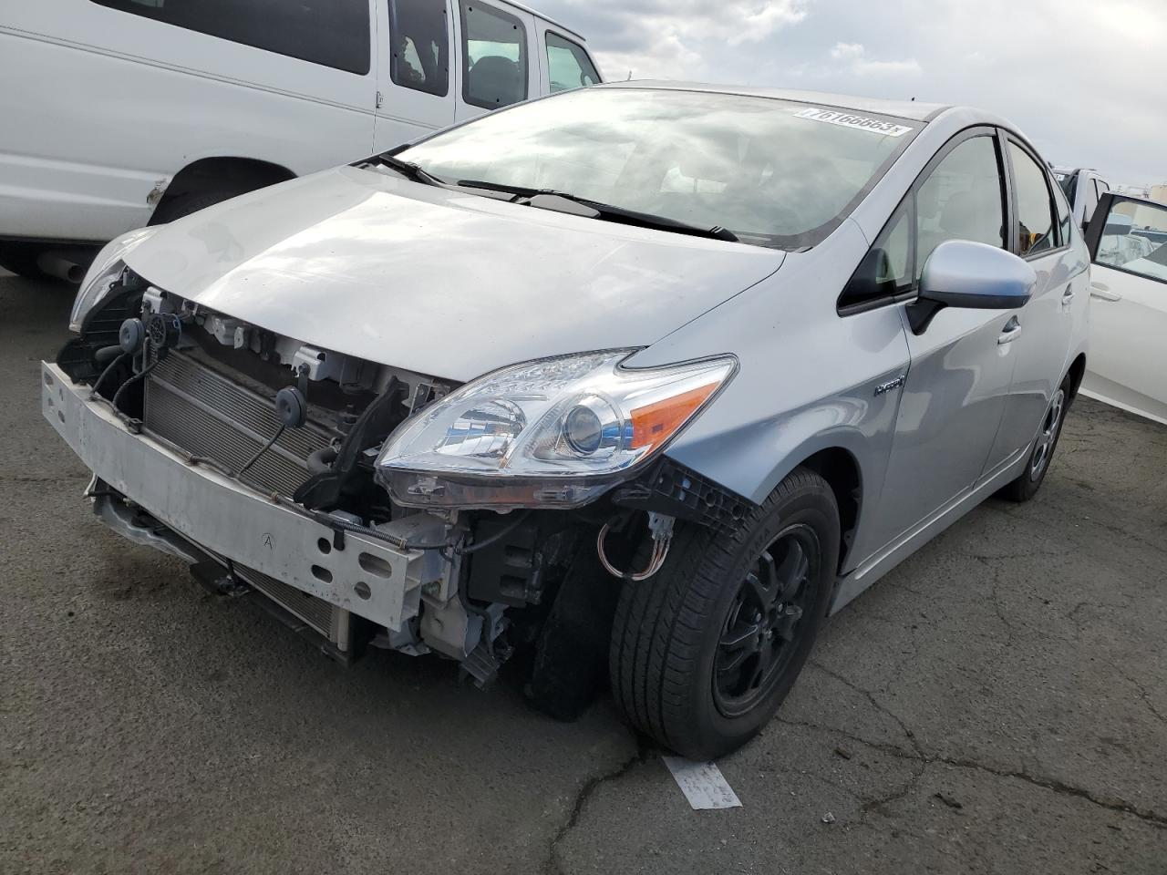 Изображение 1 2014 TOYOTA PRIUS  2014 с VIN JTDKN3DU2E1777757