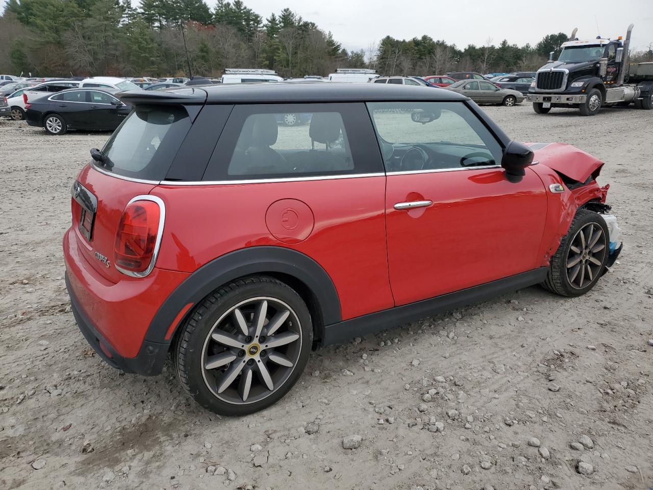 Obraz 3 z 2021 MINI COOPER SE 2021 z VIN WMWXP3C02M2P19670