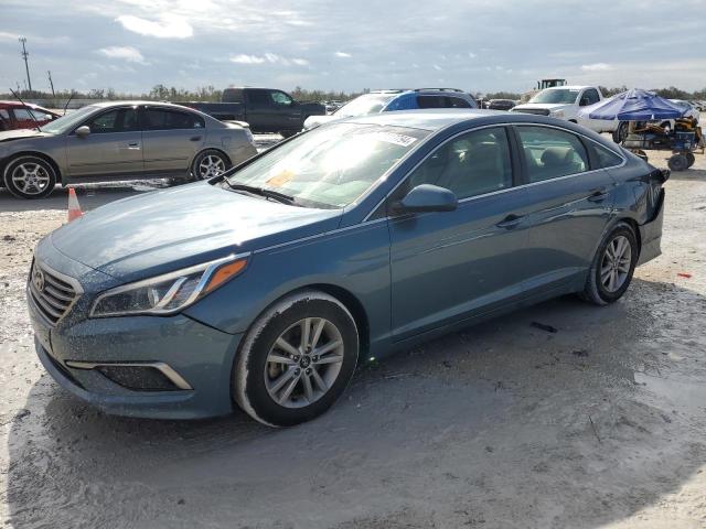 Obraz 1 z 2017 HYUNDAI SONATA SE 2017 z VIN 5NPE24AF9HH467250
