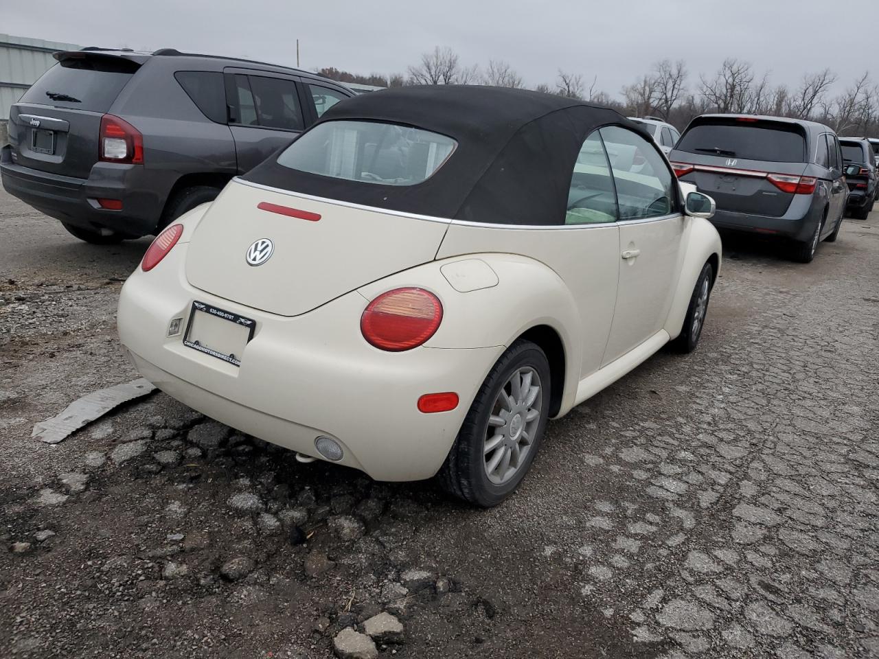 Изображение 3 2005 VOLKSWAGEN NEW BEETLE GLS 2005 с VIN 3VWCM31Y15M362329