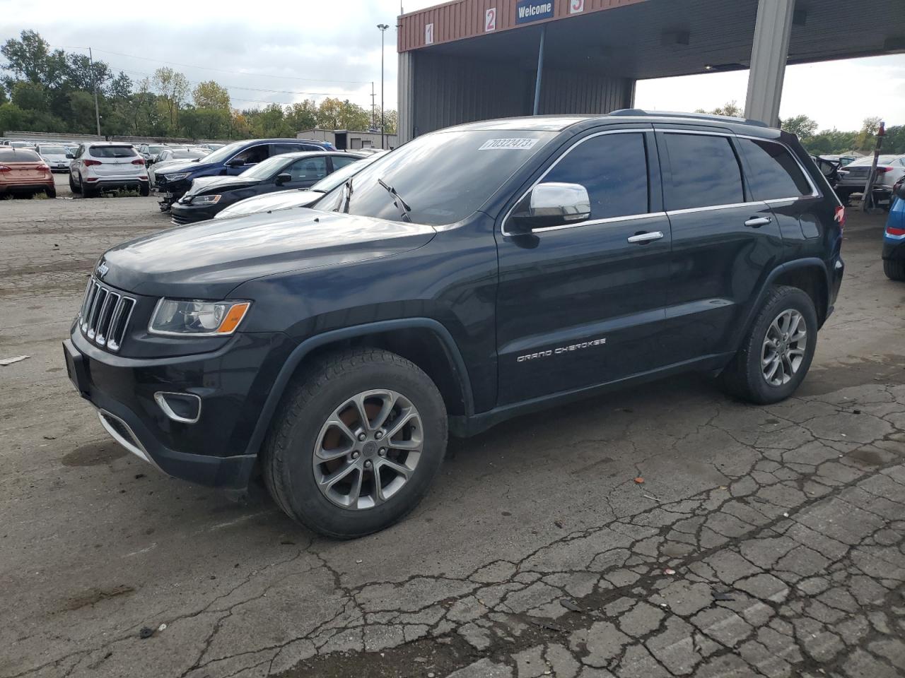 Image 1 of Jeep Grand Cherokee Limited 2015 with VIN 1C4RJFBG2FC774307