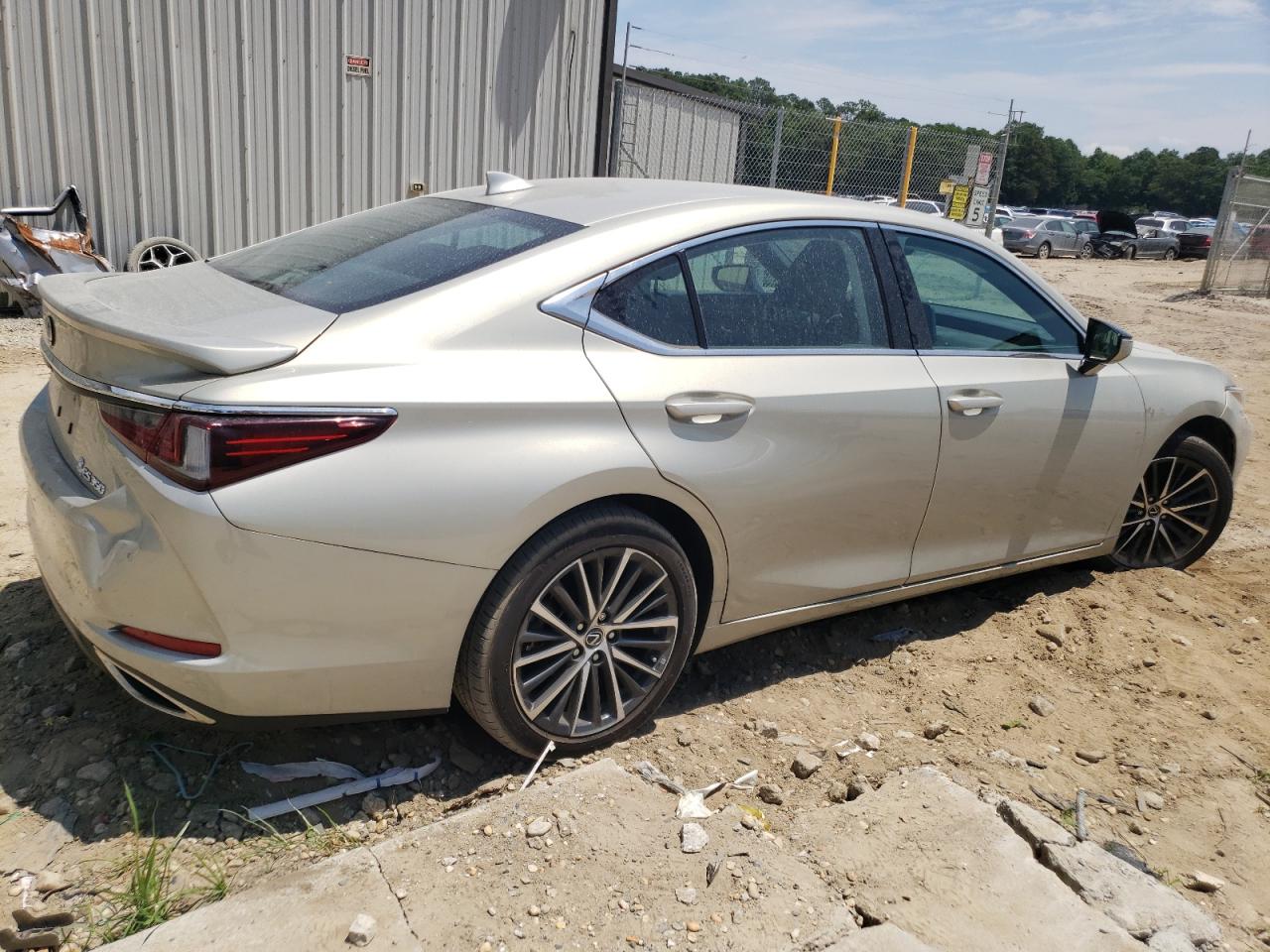 Изображение 3 2022 LEXUS ES 350 BASE 2022 с VIN 58ADZ1B12NU124018