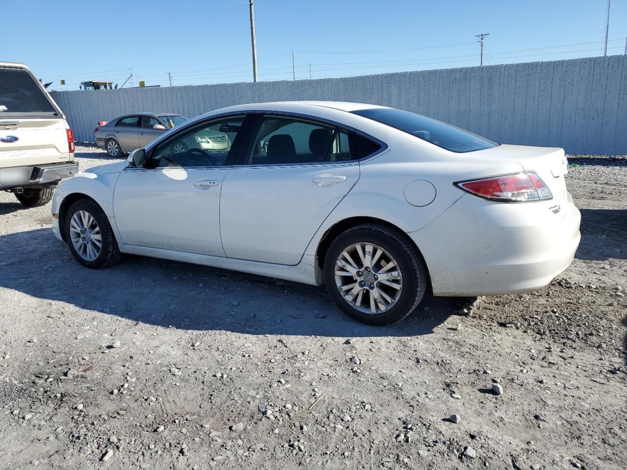 Obraz 2 z 2009 MAZDA 6 I 2009 z VIN 1YVHP82A095M11332