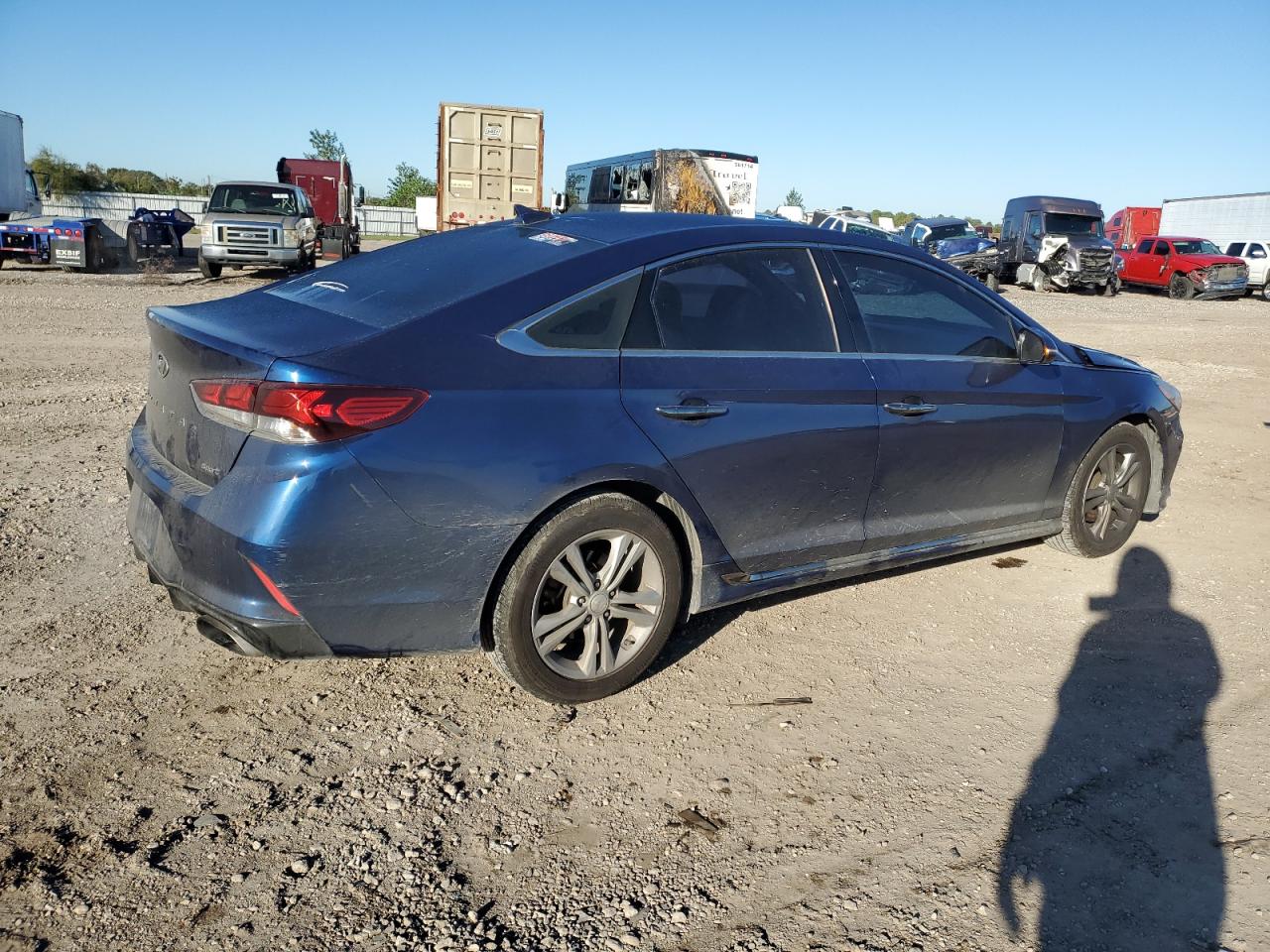 Obraz 3 z 2018 HYUNDAI SONATA SPORT 2018 z VIN 5NPE34AF4JH646640