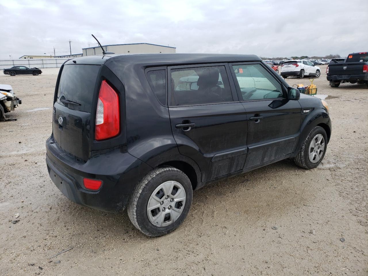 Obraz 3 z 2012 KIA SOUL  2012 z VIN KNDJT2A56C7744716