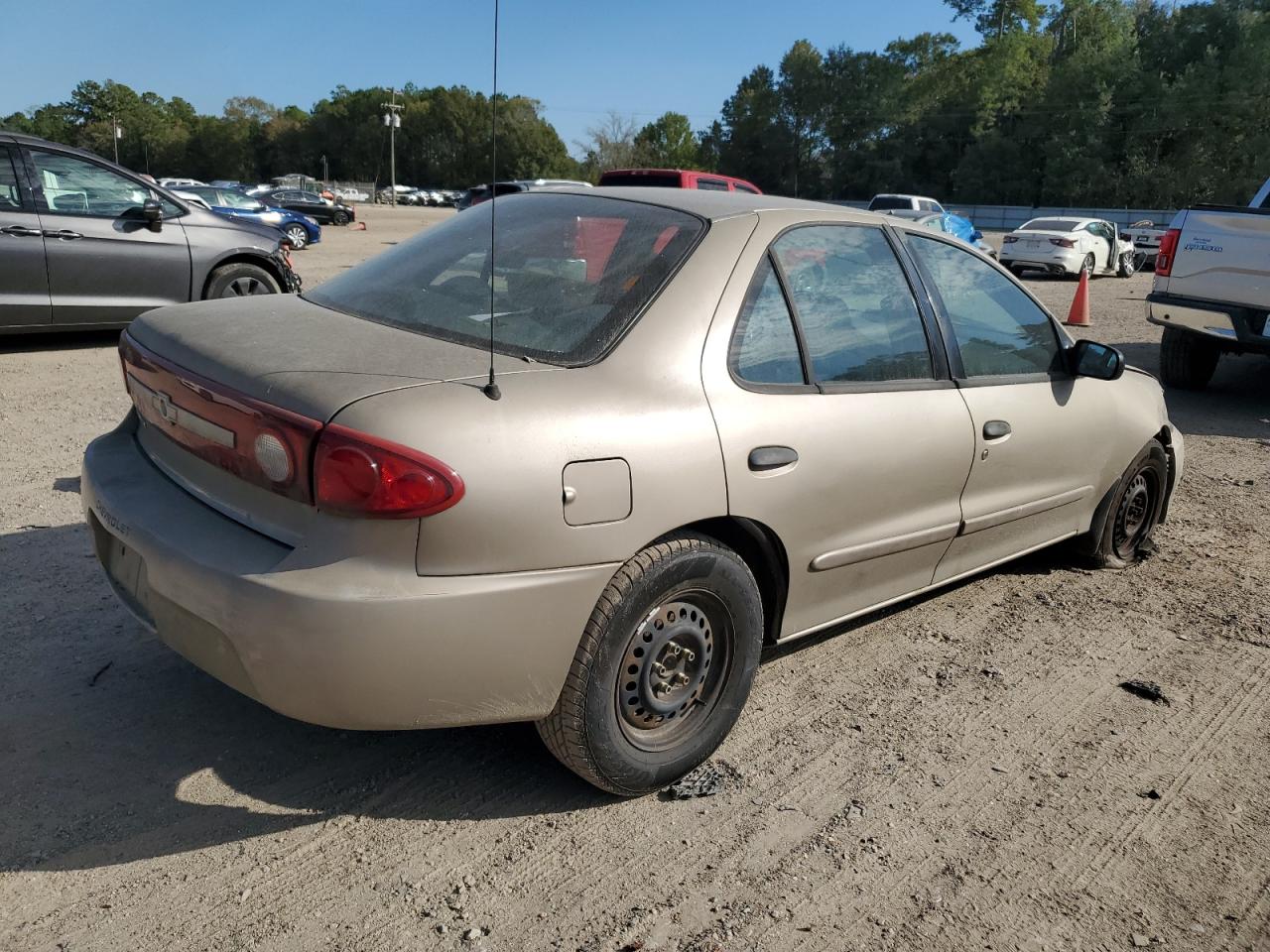 Obraz 3 z 2003 CHEVROLET CAVALIER  2003 z VIN 1G1JC52F337266076