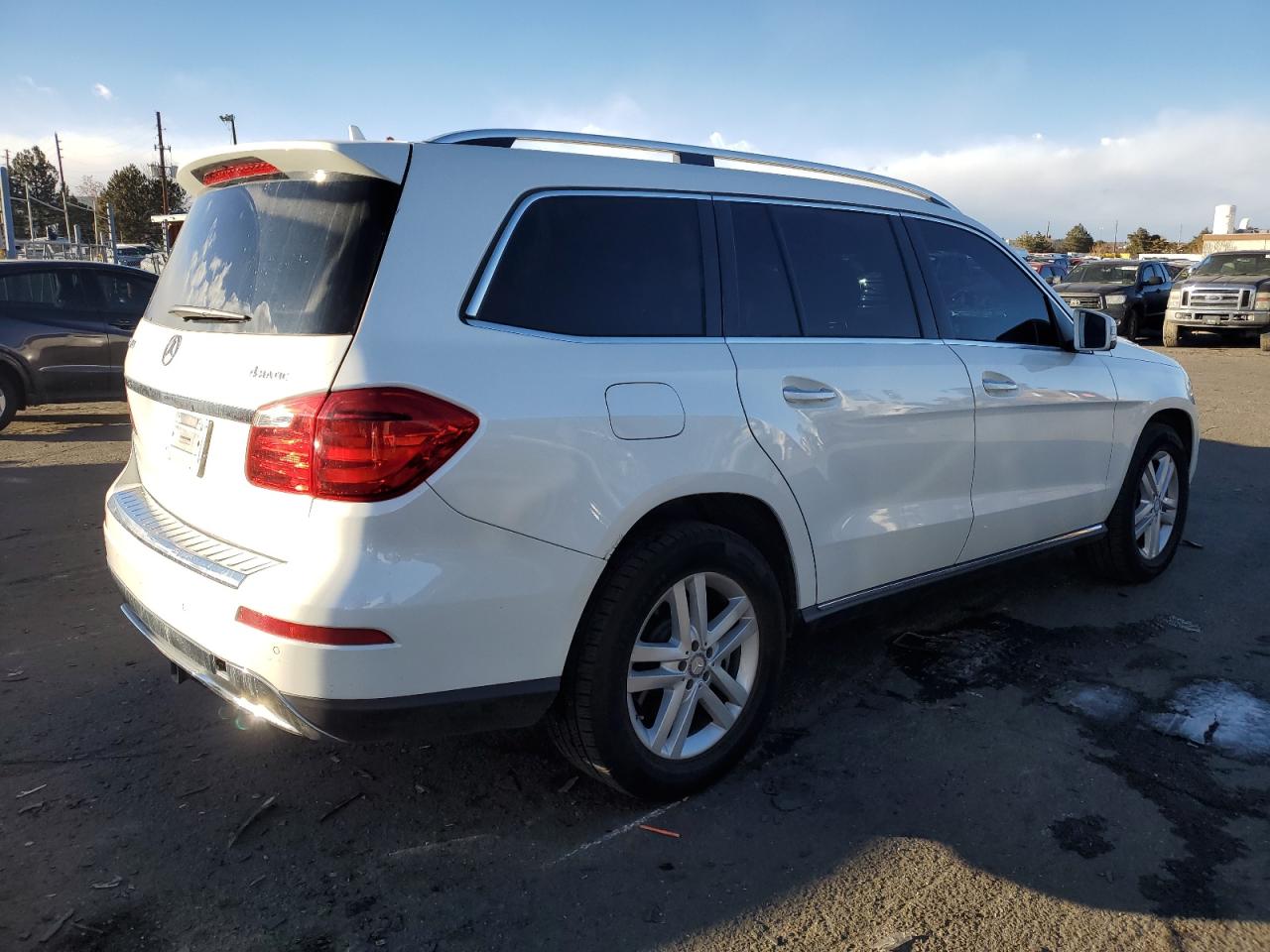 Image 3 of 2014 MERCEDES-BENZ GL 450 4MATIC 2014 with VIN 4JGDF7CE7EA319540