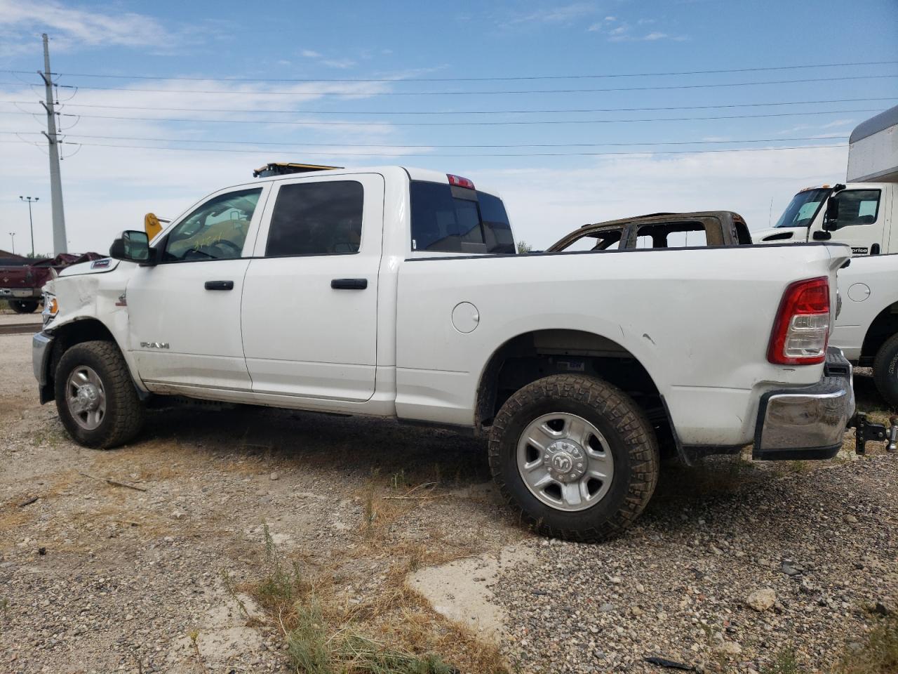 Image 2 of Ram 3500 with VIN 3C63R3CL2LG271322