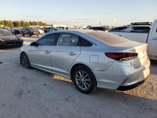 Obraz 2 z 2018 HYUNDAI SONATA SE 2018 z VIN 5NPE24AF8JH625843