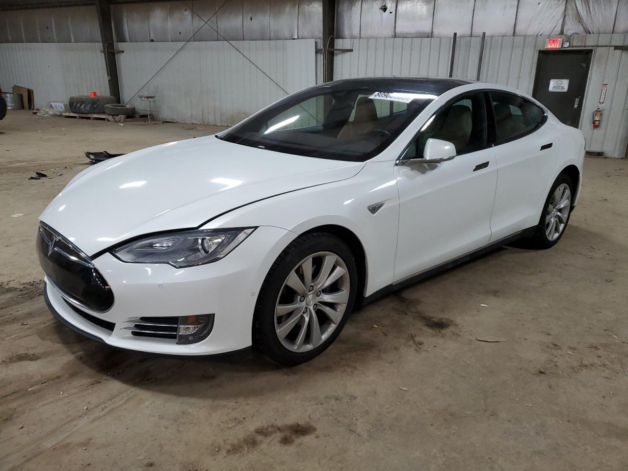 2015 TESLA MODEL S 85D 2015 image