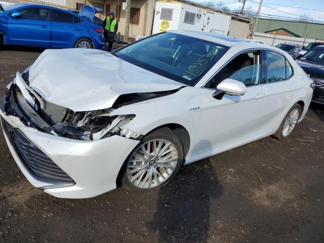 Изображение 1 2019 TOYOTA CAMRY HYBRID 2019 с VIN 4T1B21HK9KU013089