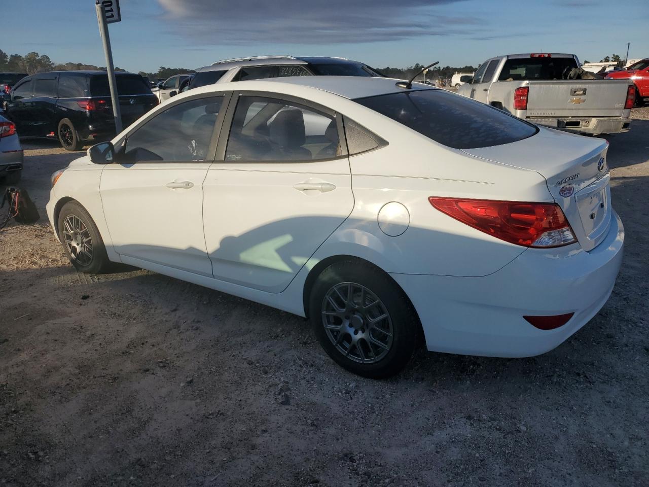 Изображение 2 2013 HYUNDAI ACCENT GLS 2013 с VIN KMHCT4AEXDU518682