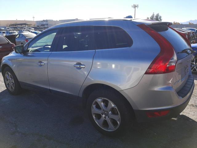 Obraz 2 z 2013 VOLVO XC60 3.2 2013 z VIN YV4940DL1D2371241