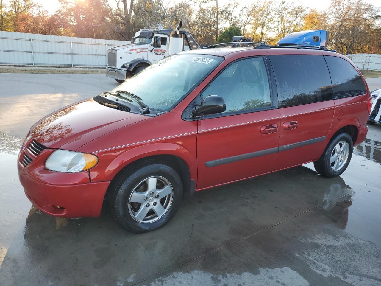 2005 DODGE CARAVAN SXT 2005 image
