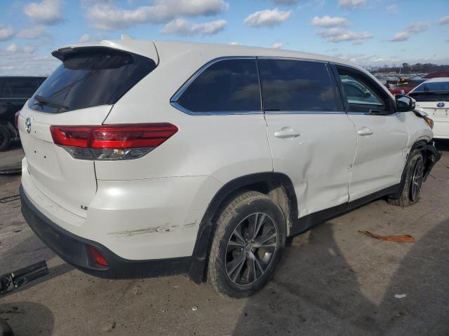 Изображение 3 2019 TOYOTA HIGHLANDER LE 2019 с VIN 5TDZZRFH3KS300761