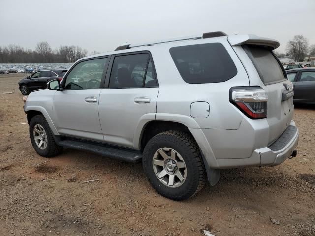 Image 2 of 2014 TOYOTA 4RUNNER SR5 2014 with VIN JTEBU5JR7E5175813