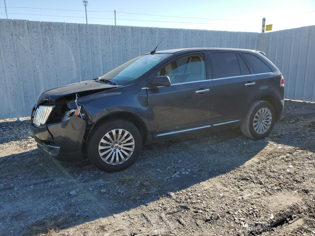 Image 1 of Lincoln Mkx 2014 with VIN 2LMDJ6JK9EBL06783