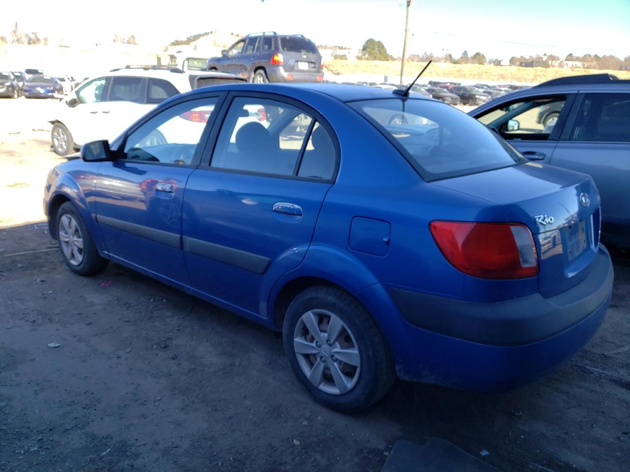 Obraz 2 z 2009 KIA RIO BASE 2009 z VIN KNADE223096444895