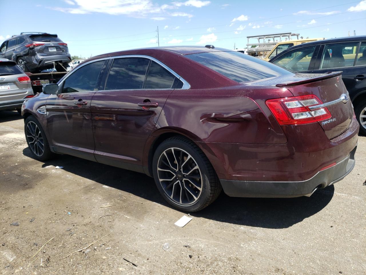 Obraz 2 z 2018 FORD TAURUS LIMITED 2018 z VIN 1FAHP2J87JG120794