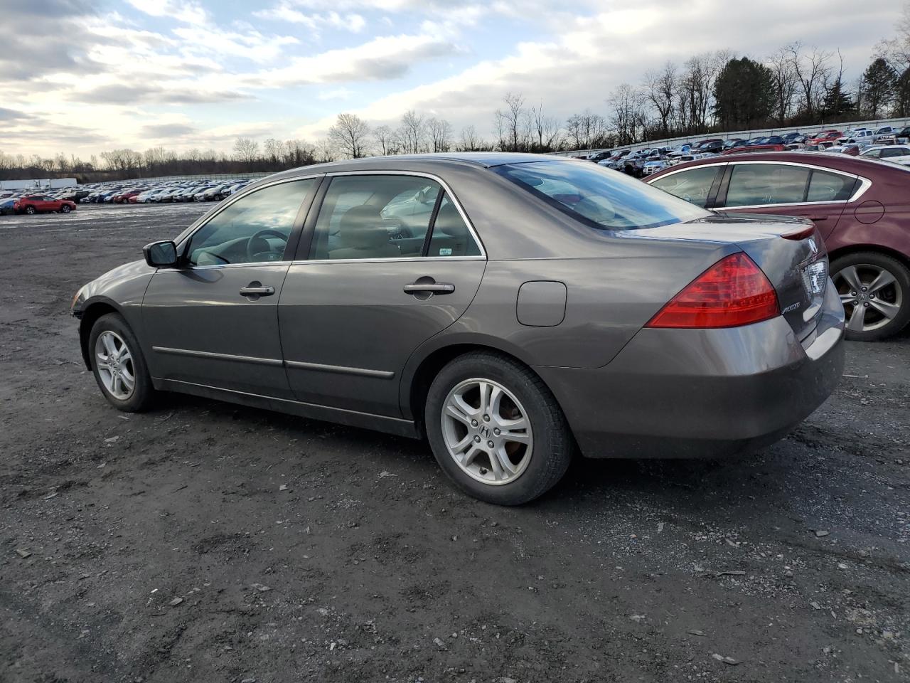 Obraz 2 z 2007 HONDA ACCORD EX 2007 z VIN 1HGCM55767A050590