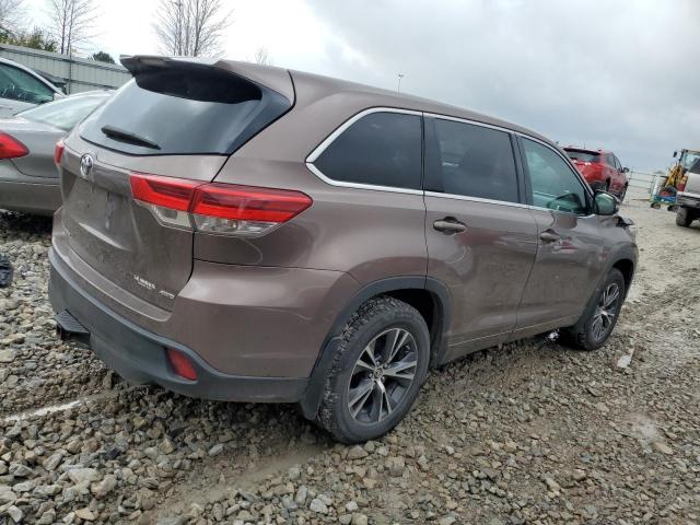 Image 3 of 2018 TOYOTA HIGHLANDER LE 2018 with VIN 5TDBZRFH4JS872700
