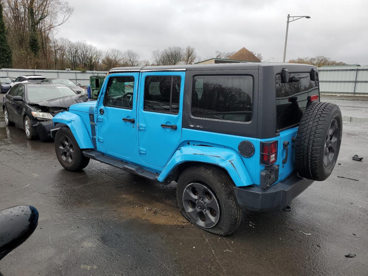 Image 2 of 2017 JEEP WRANGLER UNLIMITED SPORT 2017 with VIN 1C4BJWDG9HL588037