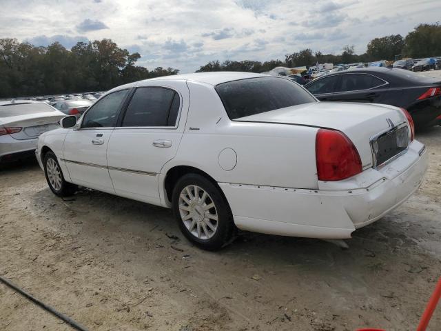 Изображение 2 2007 LINCOLN TOWN CAR SIGNATURE 2007 с VIN 1LNHM81V87Y602376