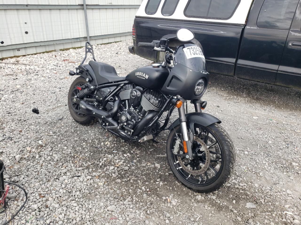 Изображение 1 2023 INDIAN MOTORCYCLE CO. SPORT CHIEF  2023 с VIN 56KDSDBH9P3012169