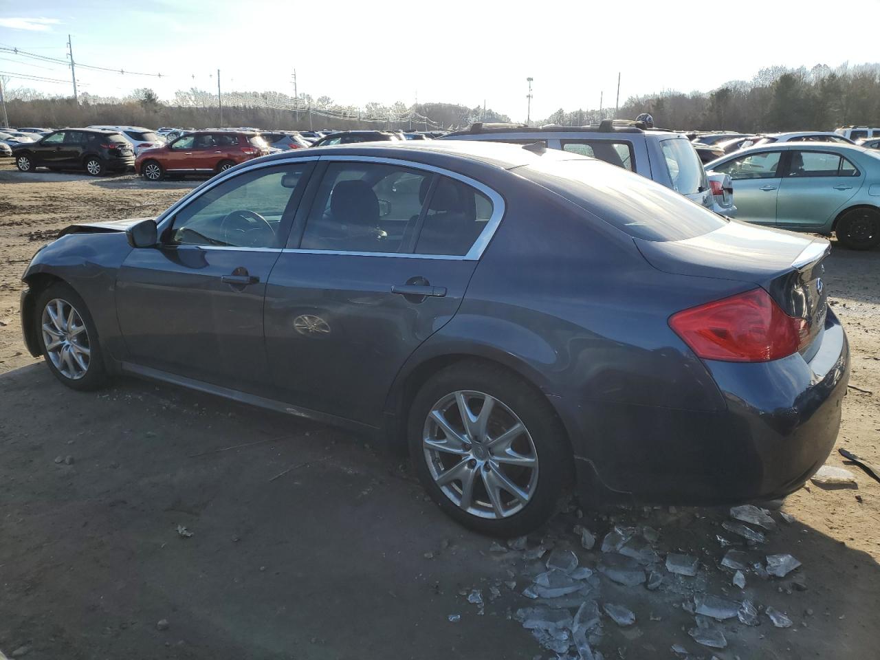 Image 2 of 2010 INFINITI G37  2010 with VIN JN1CV6AR5AM451372
