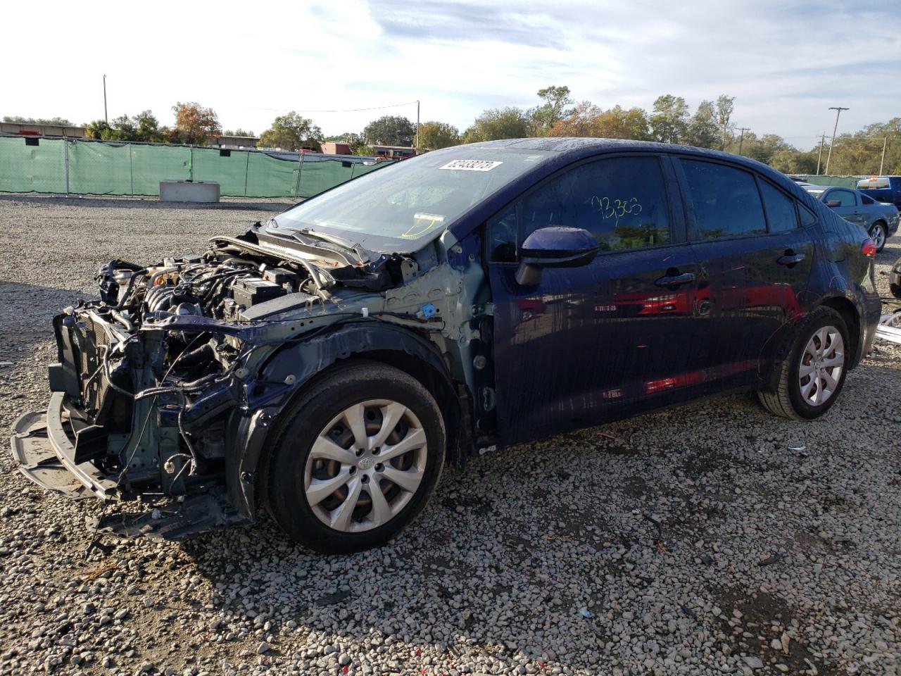 Image 1 of 2020 TOYOTA COROLLA LE 2020 with VIN JTDEPRAE4LJ063908